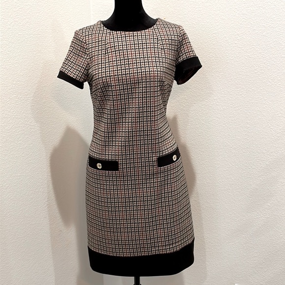 Tommy Hilfiger Dresses & Skirts - Tommy Hilfiger Houndstooth Dress - Size 5